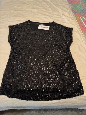 Black Sequin Short Sleeve Top